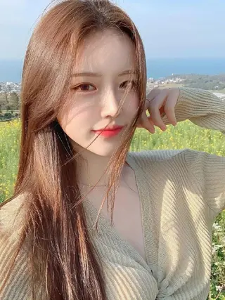 セミロング カラー sinistra シニストラ　足利山下店所属・シニストラ足利 原宿表参道のカラーのヘアスタイル