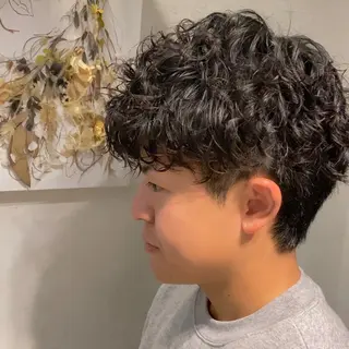 ショート パーマ メンズ ナツハラ サトシのヘアスタイル