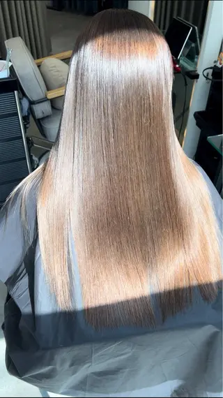 ロング grand story salon所属・海 人のヘアスタイル