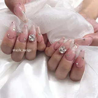 ネイル n'eige nail所属・大谷 綾香のネイルデザイン