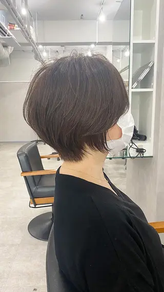 ショート カラー エリュ所属・⭐️ショート⭐️美髪 矯正⭐️水口陸のヘアスタイル
