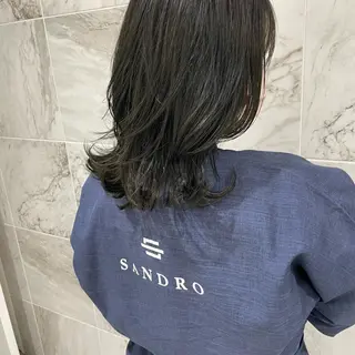セミロング カラー SANDRO所属・SANDRO eno☺︎のヘアスタイル