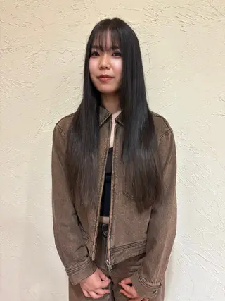 ロング 松野 心音のヘアスタイル