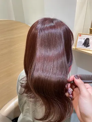 ミディアム カラー MIKU .のヘアスタイル