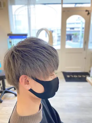 ショート カラー メンズ 伊庭 勇輝のヘアスタイル