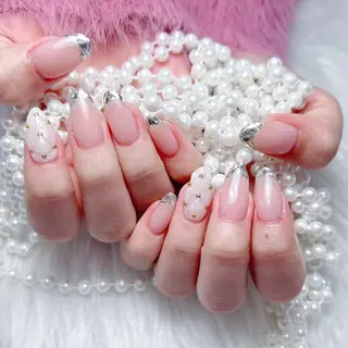 ネイル Mina🤍 愛莉🪽のネイルデザイン