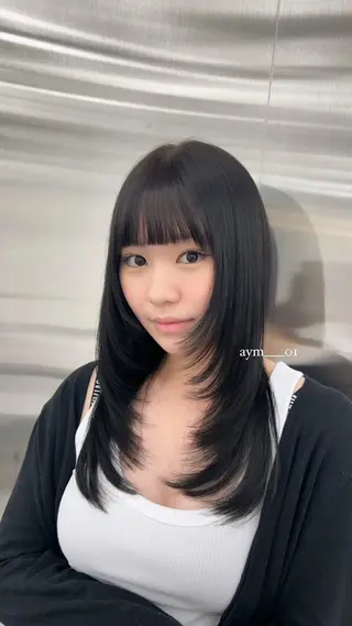 セミロング 韓国ヘア AYUMIのヘアスタイル