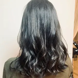 ロング カラー 坪井 佑美のヘアスタイル