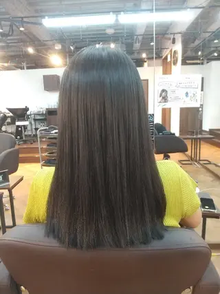 セミロング カラー 久村 奈菜のヘアスタイル