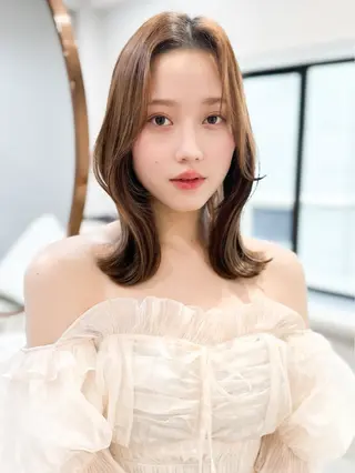 ミディアム 韓国アイドルヘア🤍 nanako🦋のヘアスタイル