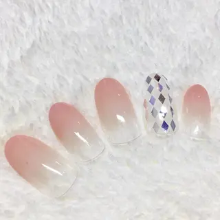 ネイル Aubel.nord_nail所属・Aubel.nord オーベルノールのネイルデザイン