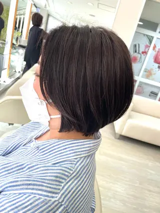 ショート カラー チーフデザイナー 西川凌史のヘアスタイル