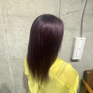セミロング テシロギ セイナのヘアスタイル