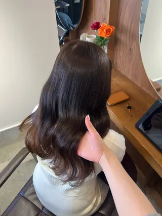 セミロング 塩川ももこ/ 縮毛矯正/ヘアセットのヘアスタイル