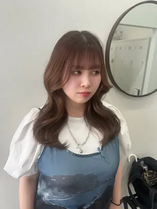 ロング カラー SOYON Reiのヘアスタイル