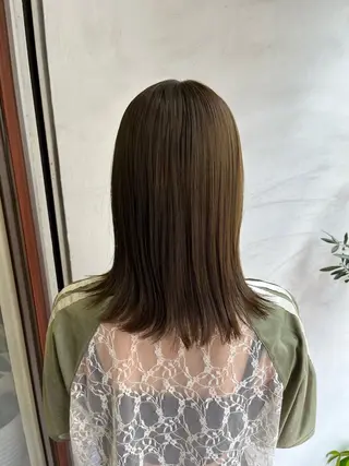 セミロング カラー 🫧艶髪デザイナー 🫧白石航汰のヘアスタイル