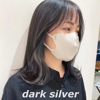 セミロング カラー 細めハイライト🩶 ボブ/レイヤーカットのヘアスタイル