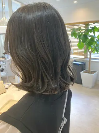 ショート カラー 韓国風⭐️くびれヘア 🍀高津かえでのヘアスタイル