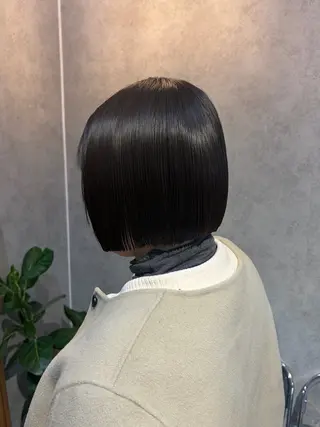 ショート パーマ ボブ/プツッとボブ/ 暖色カラー/モエのヘアスタイル