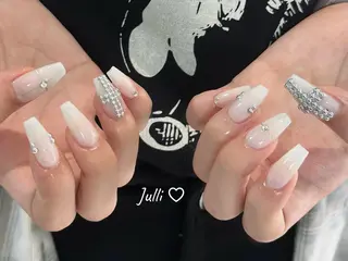 ネイル Julli nail所属・Julli ジュリのネイルデザイン