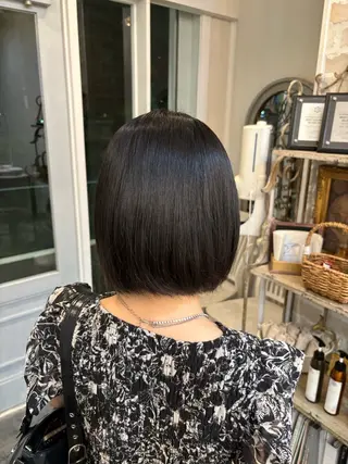 ショート 山﨑彩乃 🫧 縮毛矯正🪐のヘアスタイル