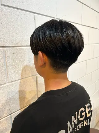 ショート メンズ 相澤 拳のヘアスタイル