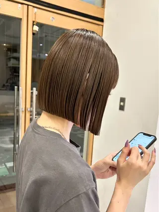ショート カラー ウルフレイヤー🐺 ヒナ🩶のヘアスタイル
