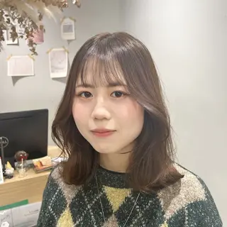 ミディアム カラー Lien by kiitos所属・韓国ヘア×レイヤー カット/上田丈也のヘアスタイル