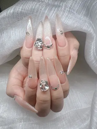 ネイル Lee Nails チップ長さだし専門店のネイルデザイン
