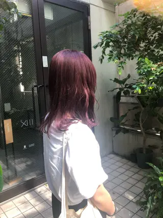 カラー yuragi所属・竹内 絢香のヘアスタイル