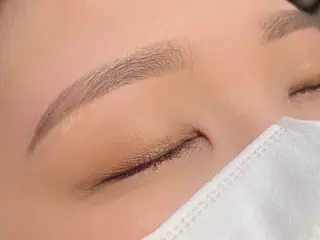 アイブロウ Ridive HINATAの眉毛・アイブロウイメージ