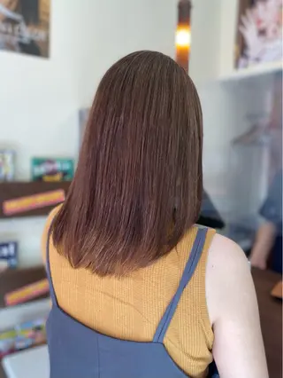 セミロング 横手 亜紀のヘアスタイル