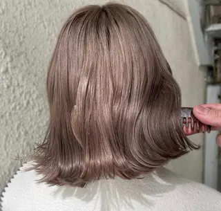 ショート カラー nana 似合わせカットのヘアスタイル