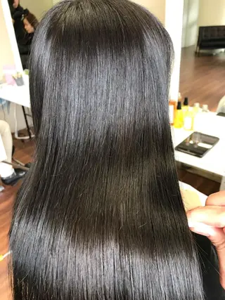 ロング 成松 勇治のヘアスタイル