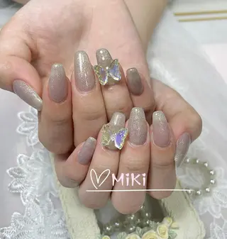 ネイル 🦋 MiKi 🦋 ネイルサロンのネイルデザイン