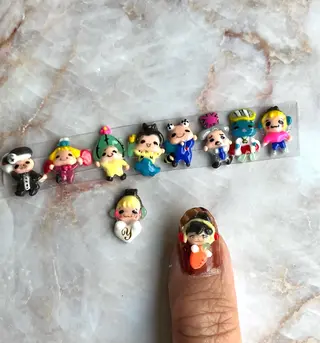 ネイル plaisir所属・plaisir プレジールネイルのネイルデザイン