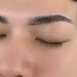 アイブロウ SUNNY 二俣川 yuri🌷のマツエク・マツパデザイン