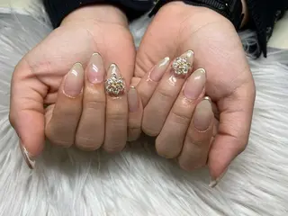 ネイル SOARE🤍 🤍のネイルデザイン