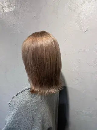 ショート カラー Bei Licoldo.Atole  ベイリコルド アトリ所属・ブリーチ、縮毛 髪質改善　宮城一真のヘアスタイル