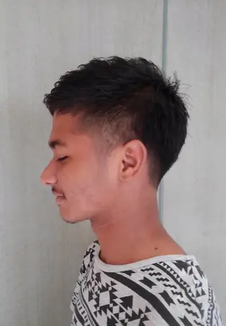 ショート キッズ D/i所属・4店舗フリーランスⅠ Y/no〈夜のスパ〉のヘアスタイル
