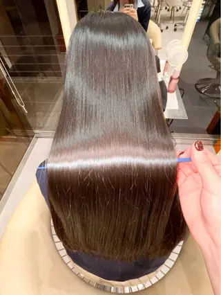 ロング 💖ボブ/髪質改善 顔周りレイヤー/ユイのヘアスタイル