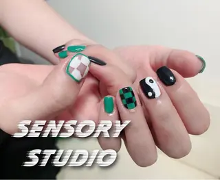 ネイル ジョ ジョのネイルデザイン