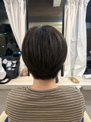 ショート 柿添 莉央のヘアスタイル
