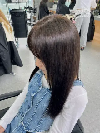 ロング カラー MONA HARUNAのヘアスタイル