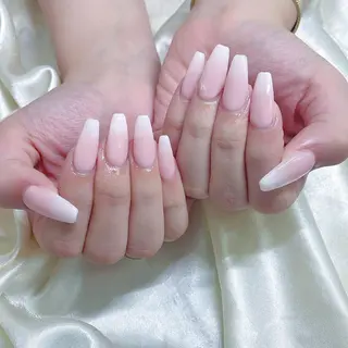ネイル misaki 🩰‎🤍🎀のネイルデザイン
