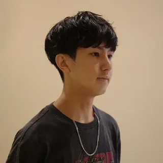 メンズ 韓国ヘア/髪質改善/ レイヤー/ブラウンのヘアスタイル