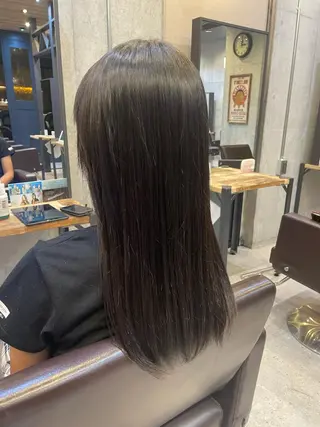 ロング 樋川 早紀のヘアスタイル