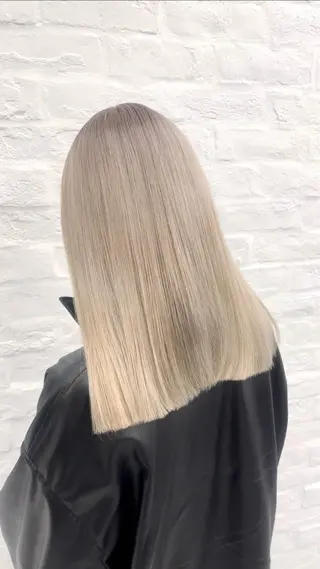 ロング カラー 高島大登/顔周り /レイヤーカットのヘアスタイル