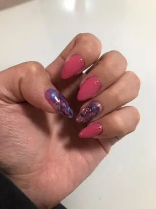 ロング ネイル 大田 美笛香のネイルデザイン