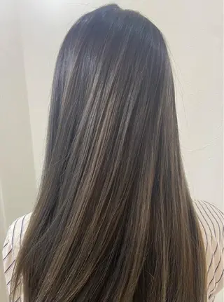 ロング 【今だけブリーチ 限定価格💕】すみのヘアスタイル